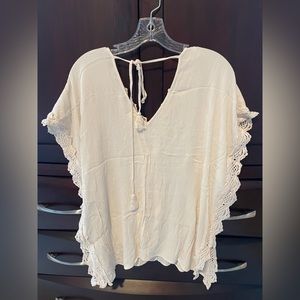 Xhilaration women’s ivory swim cover up XS/S